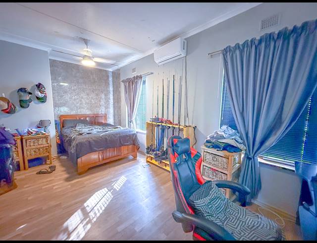 3 BEDROOM HOUSE FOR SALE IN GRANTHAM PARK